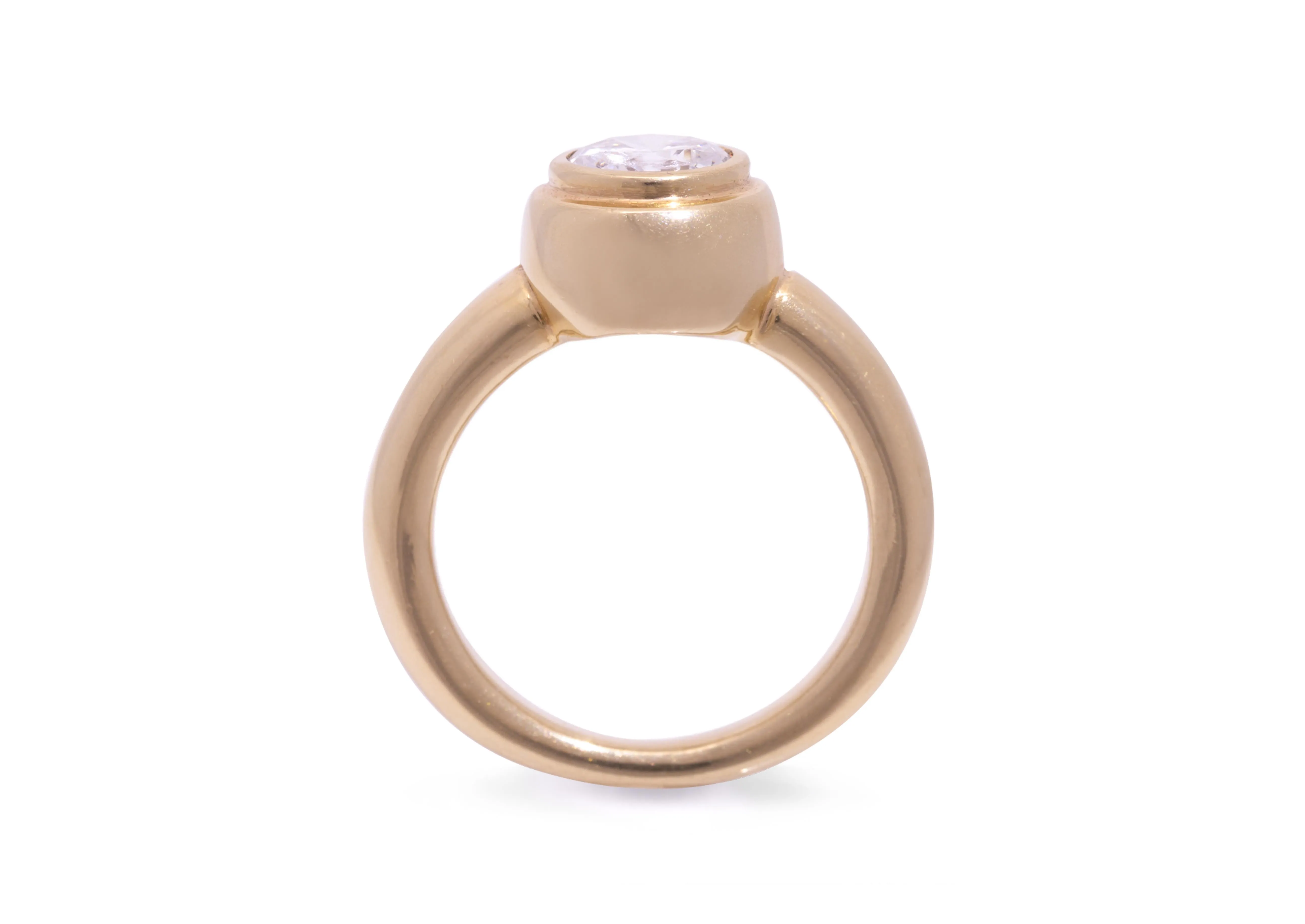 9ct Rose Gold & Moissanite ring