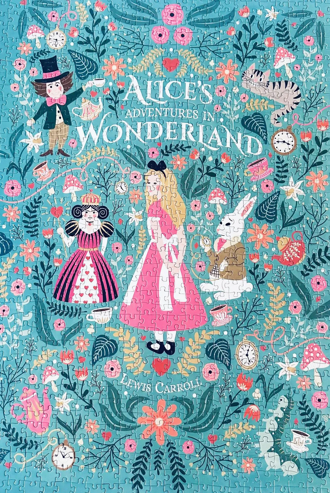 Alice's Adventures in Wonderland 1000 piece puzzle book combo