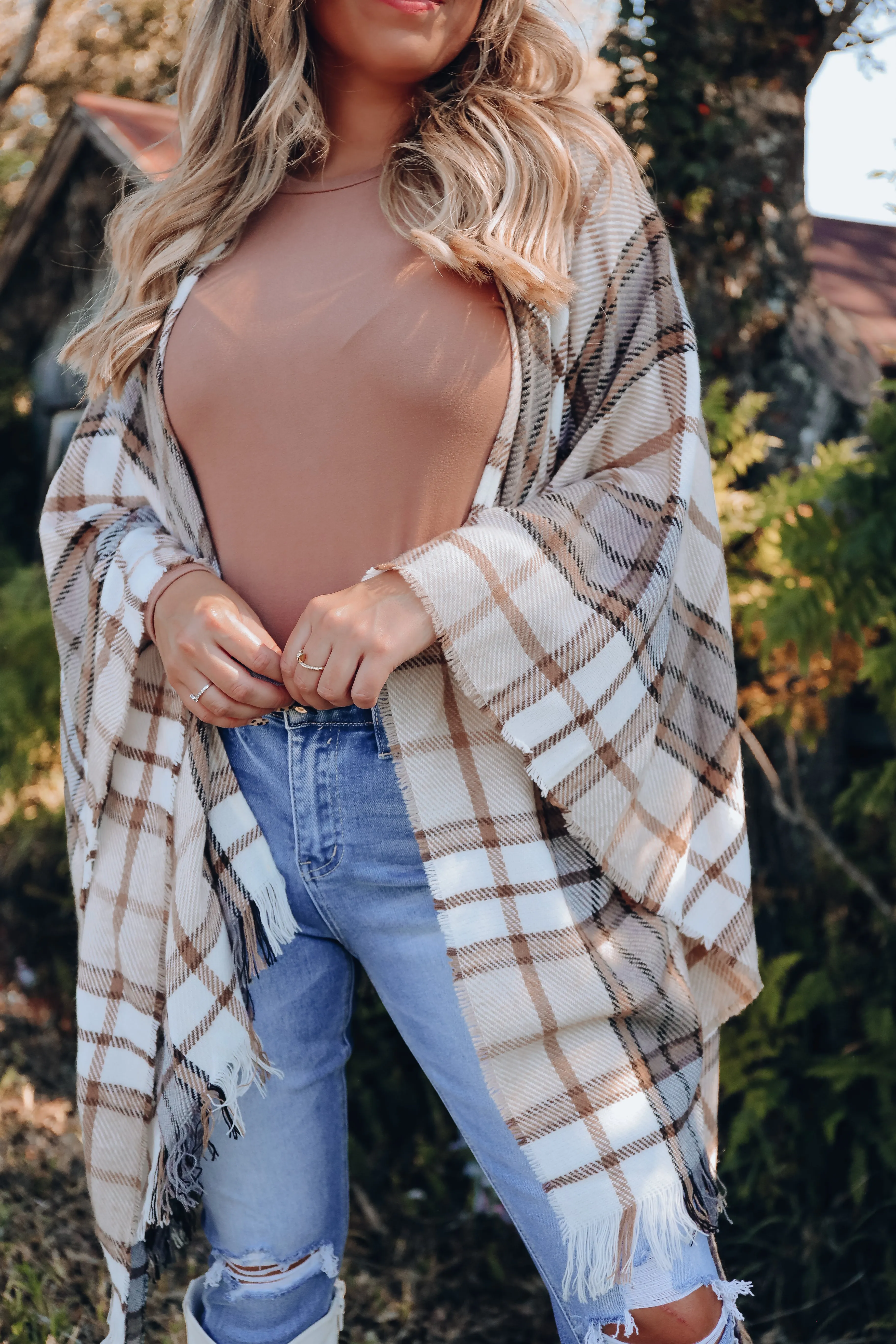 Bayleigh Ruffle Sleeve Top - Taupe