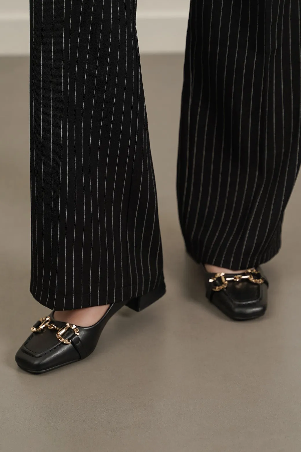BUCKLED BLOCK HEELS