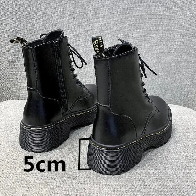 Chunky Motorcycle Boots for Edgy Style and All-Day Comfort, Perfect for Urban and Outdoor Adventures
