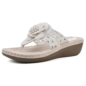 CLIFFS BY WHITE MOUNTAIN Cynthia Women's Thong Sandal, White/Smooth, 8 M