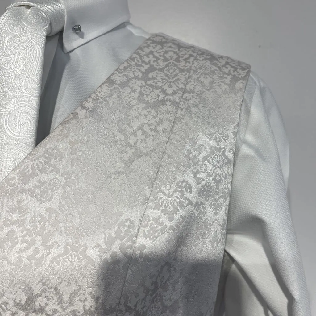 Go-N-Show White Brocade Vest