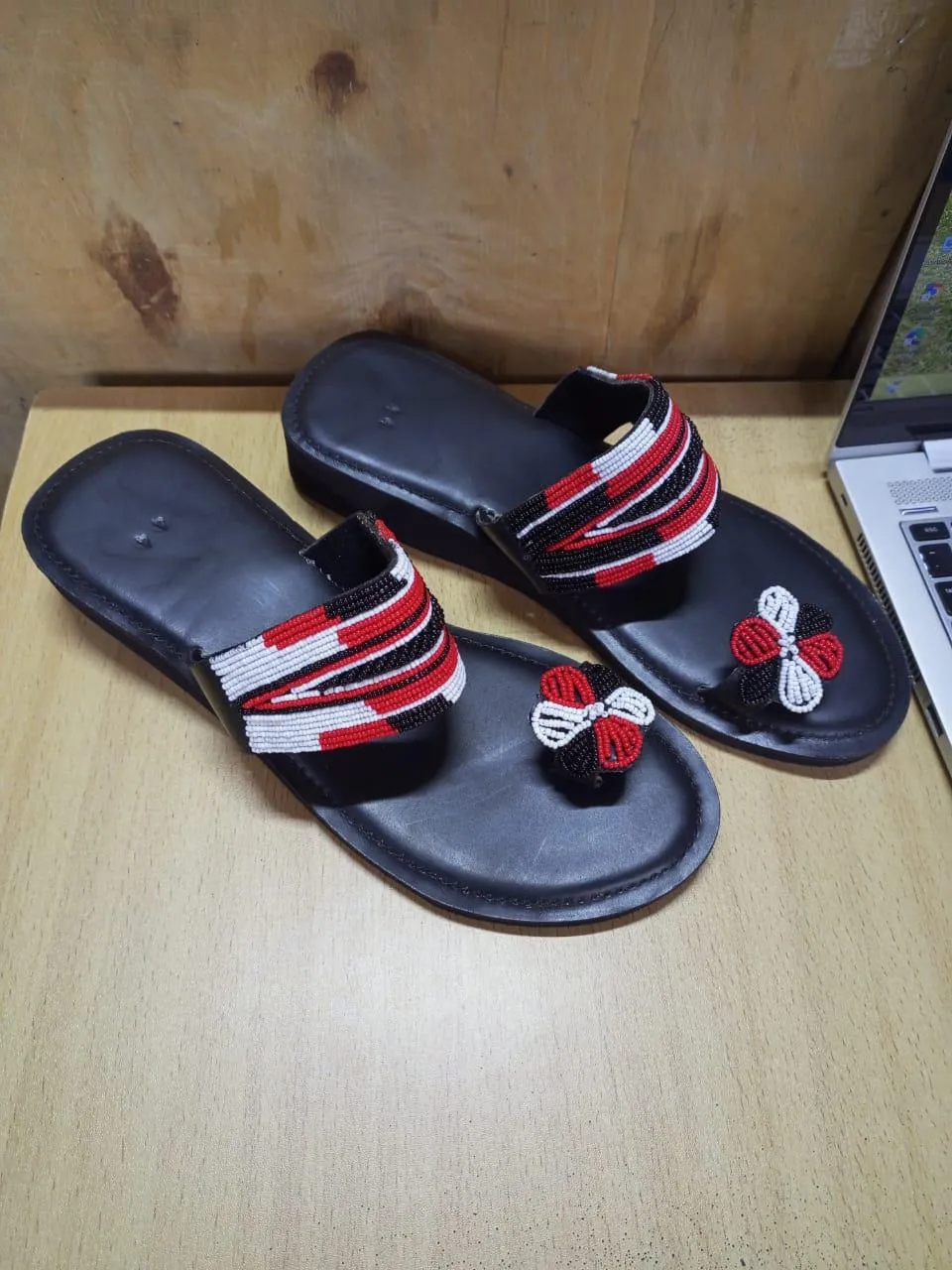 Handmade African Beaded Sandals/Authentic Maasai-Style Leather Flip-Flops Women/Boho Beach Sandals/Comfortable Summer Sandal African Gifts