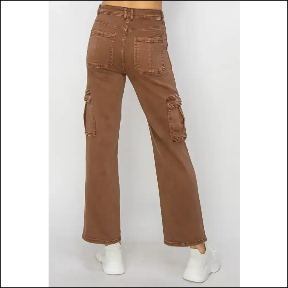High Rise Cargo Jeans: Because your Curves Deserve a Peak Performance! 😂