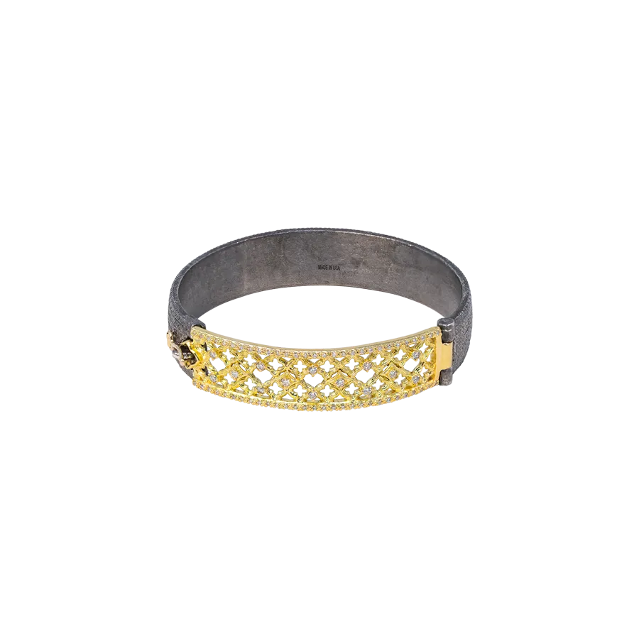 HUGGIE BRACELET WITH GOLD SCROLLS