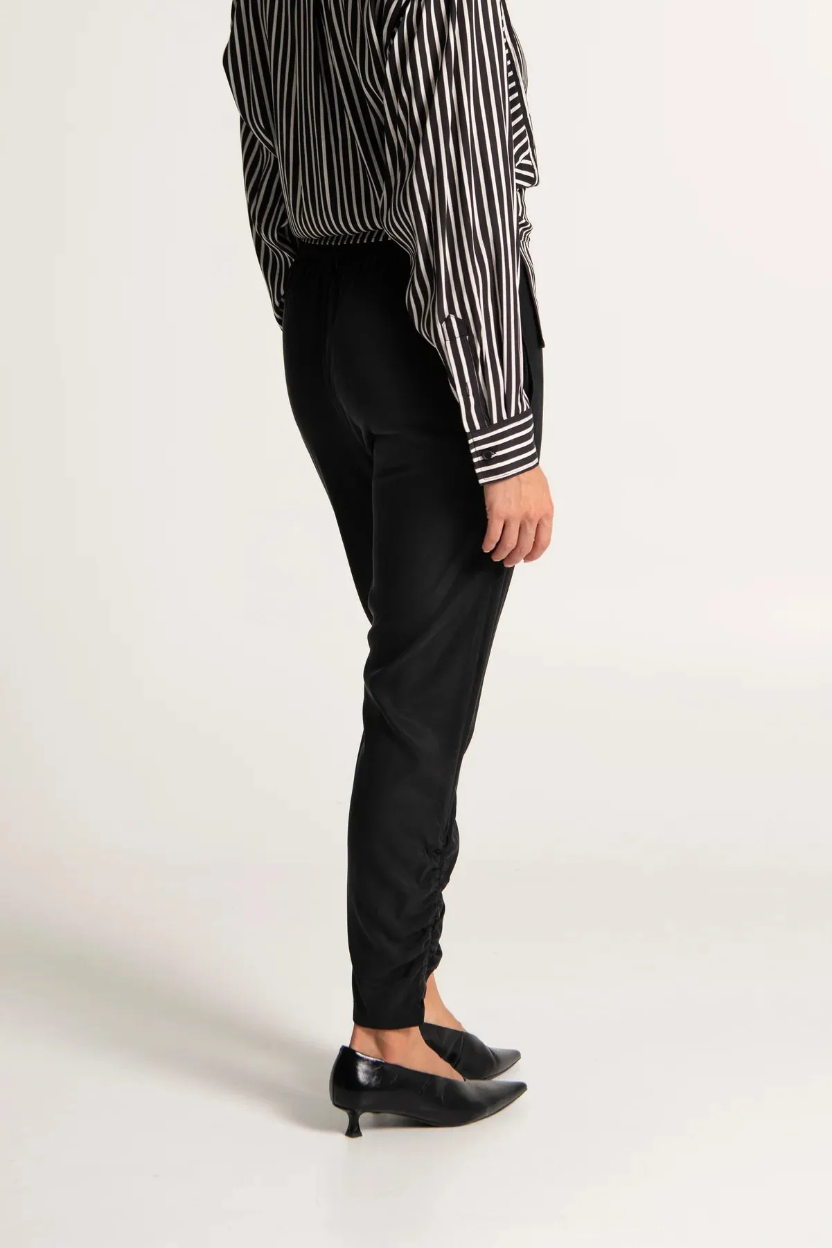Lounge The Label Slim Leg Crozet Pants - Black