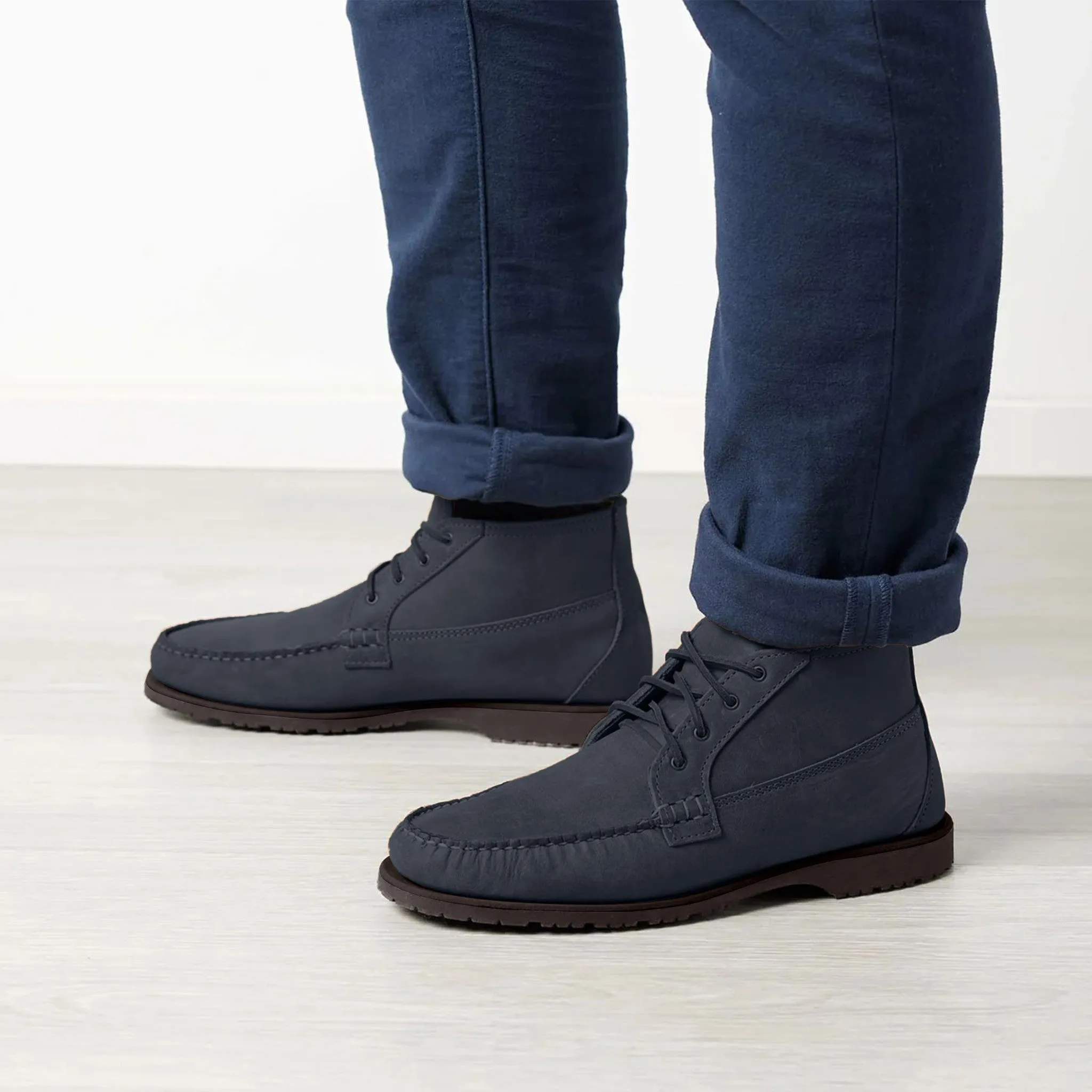 Men’s Nubuck Chuck LE Chukka: Midnight