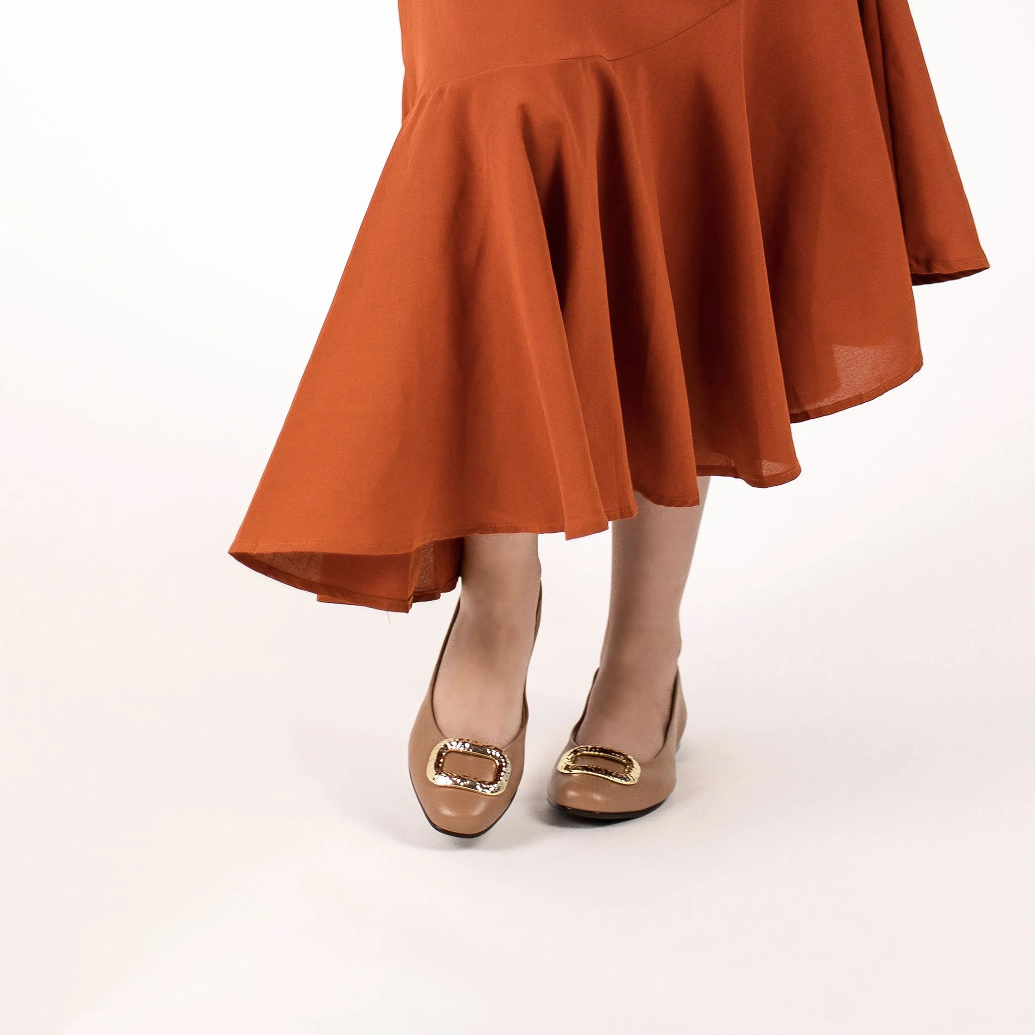 Narcisa Tan Ballet Flats