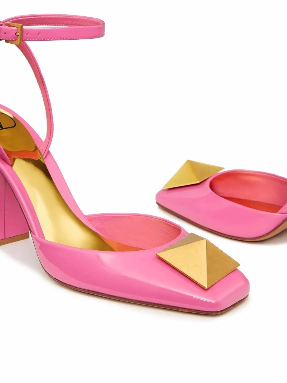 One Stud sandals