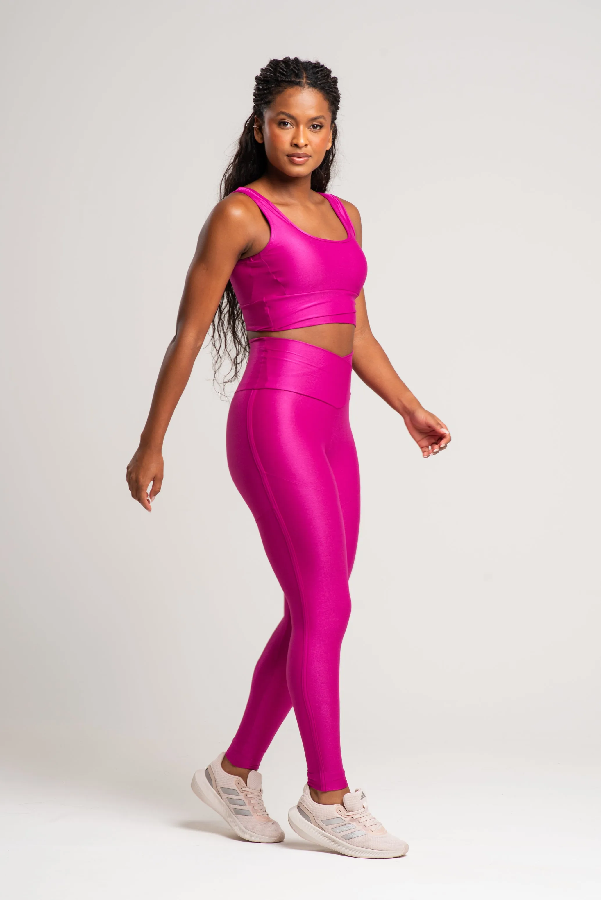 Set crossover magenta