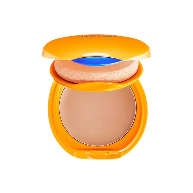 Shiseido - Tanning Compact Foundation - Fond De Teint Compact Bronzant - Water-Resistant - Resistant A L'Eau - SPF 10