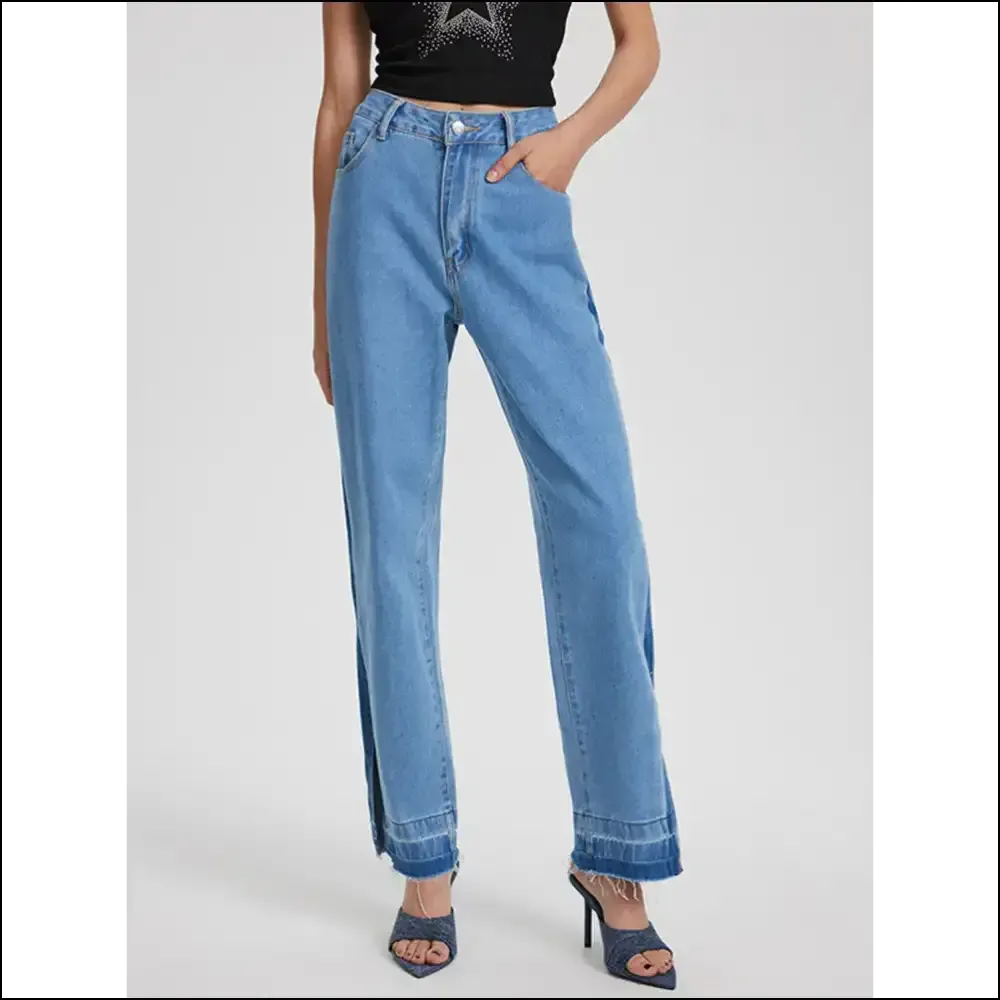 Slit Straight Leg Jeans: your Style’s Secret Weapon for Standing Out! 💥