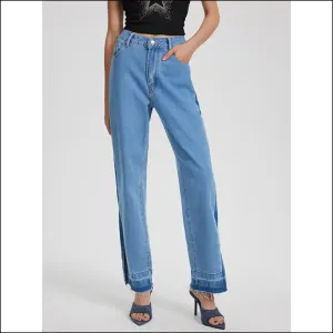 Slit Straight Leg Jeans: your Style’s Secret Weapon for Standing Out! 💥