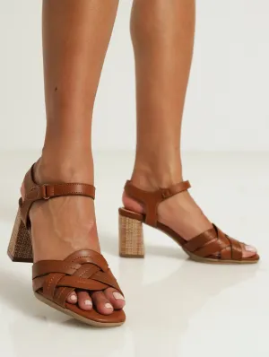 Soft Style Quasar Open Toe Block Heel - Tan