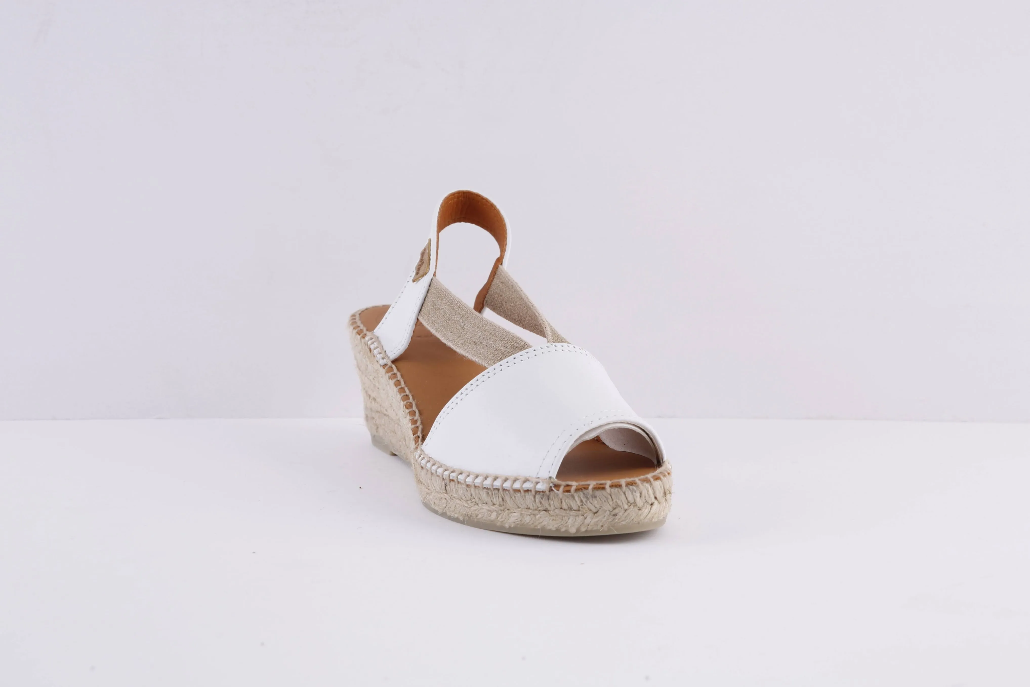 TONI PONS - TEIDE LOW WEDGE ELASTIC STRAP SANDAL - WHITE