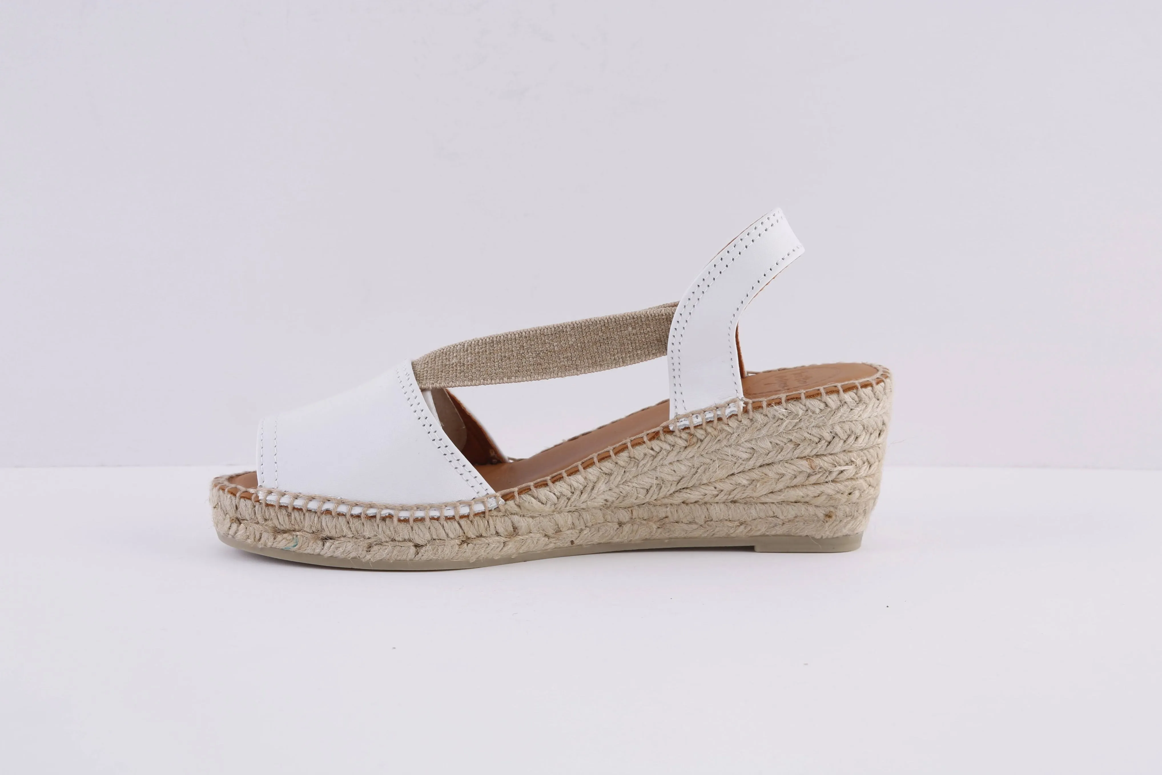 TONI PONS - TEIDE LOW WEDGE ELASTIC STRAP SANDAL - WHITE