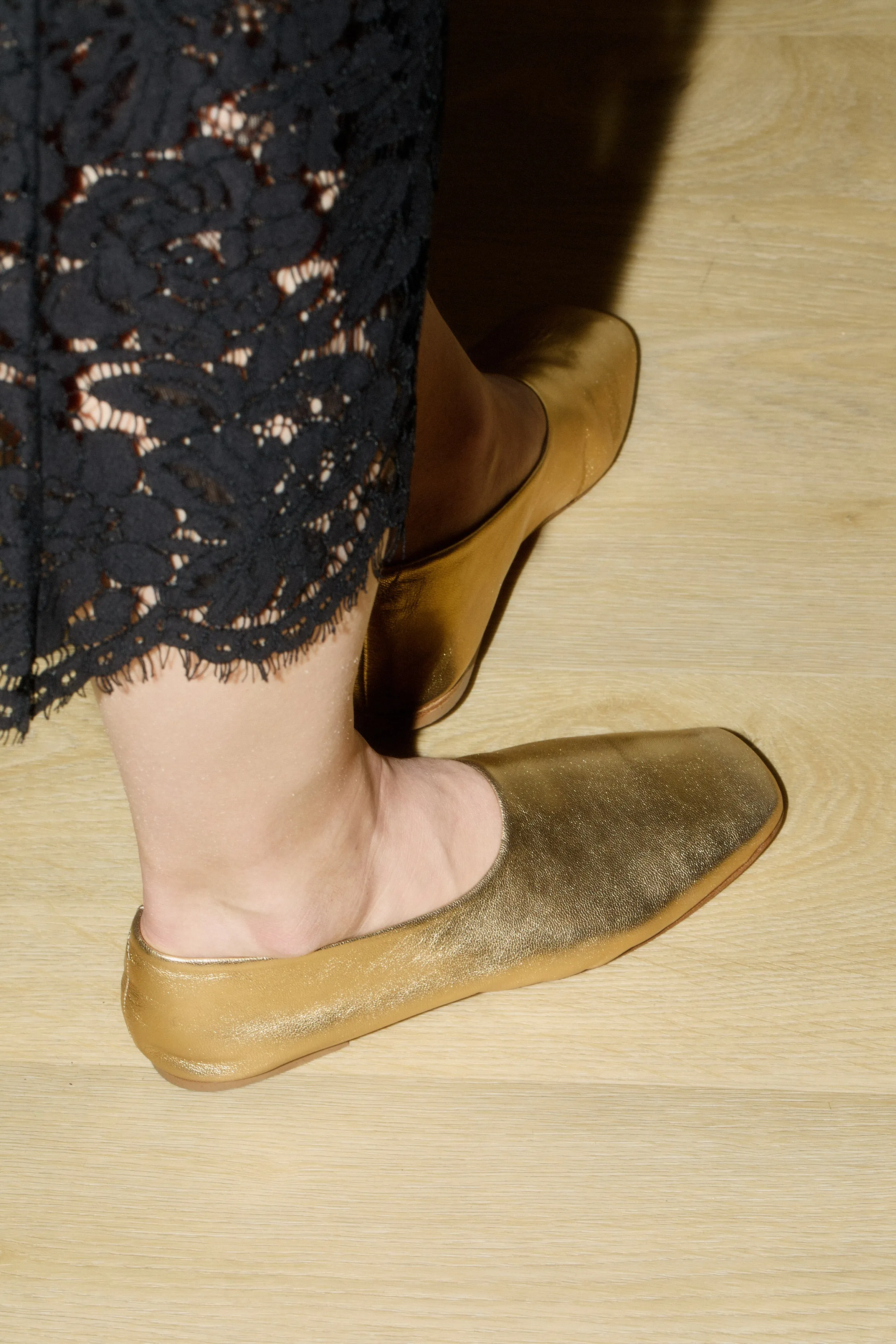Ursula ballerina brass