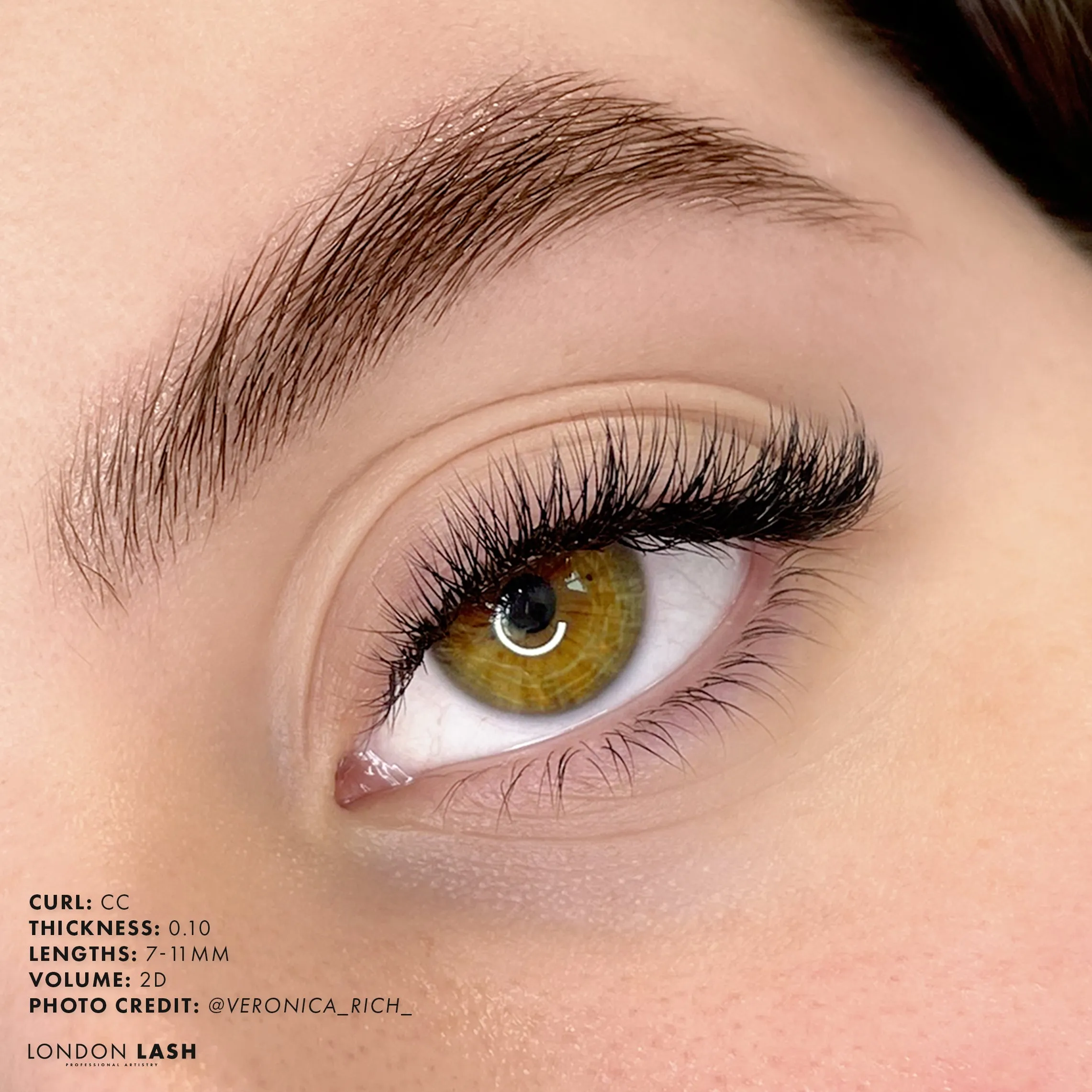 Volume/Classic Mayfair Lashes 0.10