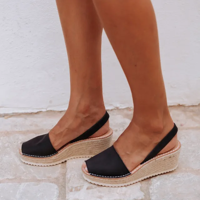 Wide Fit | Wedges | Black (Padded)
